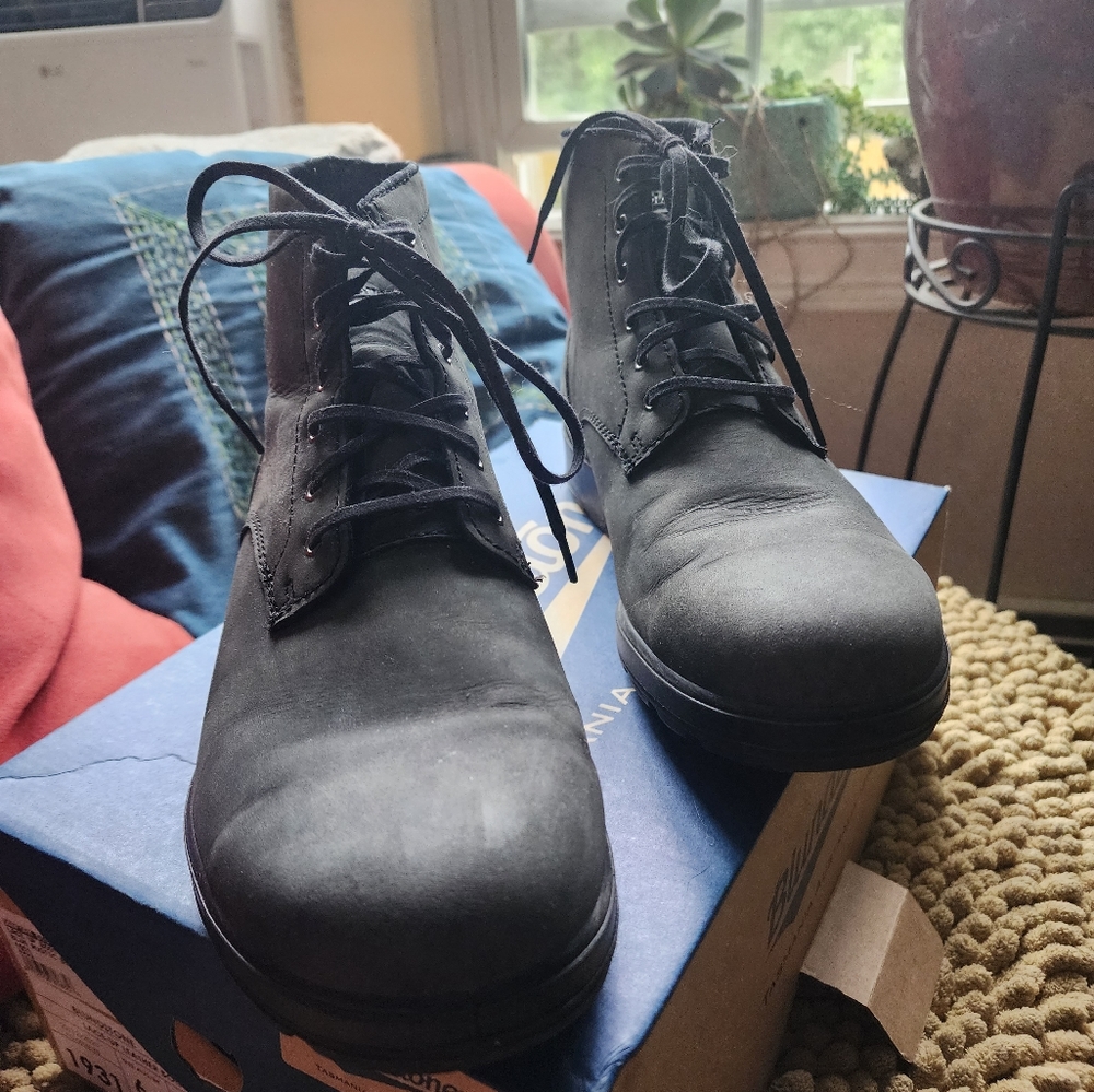 Blundstone lace up leather boot Size 6.5UK / 9.5 US - Picture 6 of 9